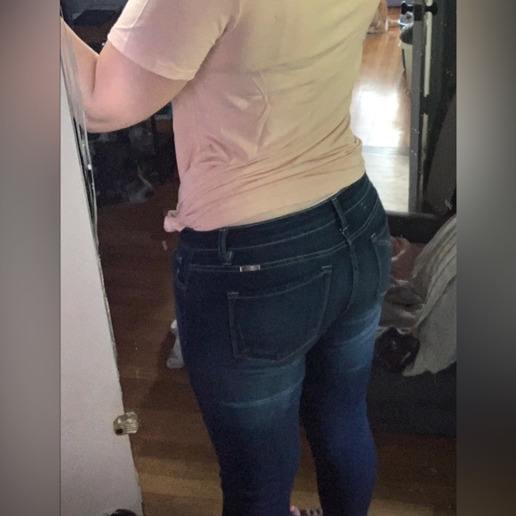 KanCan Non-distressed Dark Wash Jeans - Picture 2 of 6